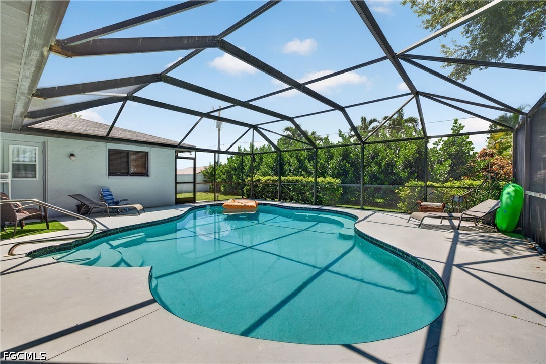 3 Bed Pool Home for Sale in Cape Coral, photo 35