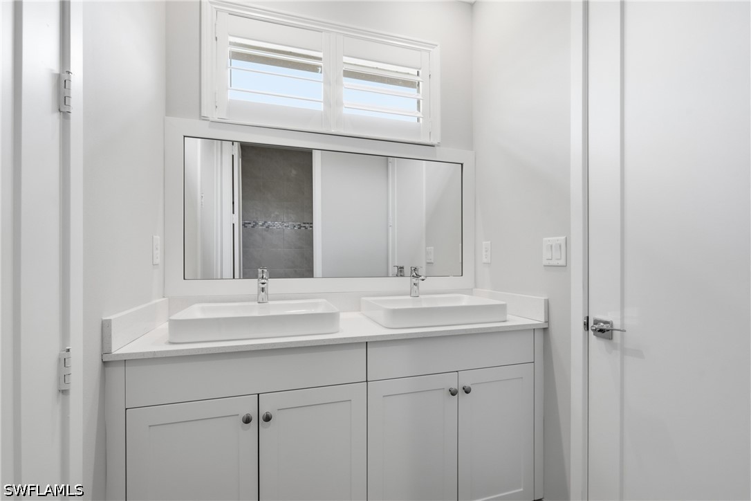 4 Bed Pool Home for Sale in Maple Ridge, photo 35