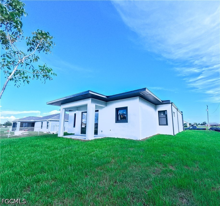 4 Bed SingleFamilyResidence for Sale in Cape Coral, photo 35