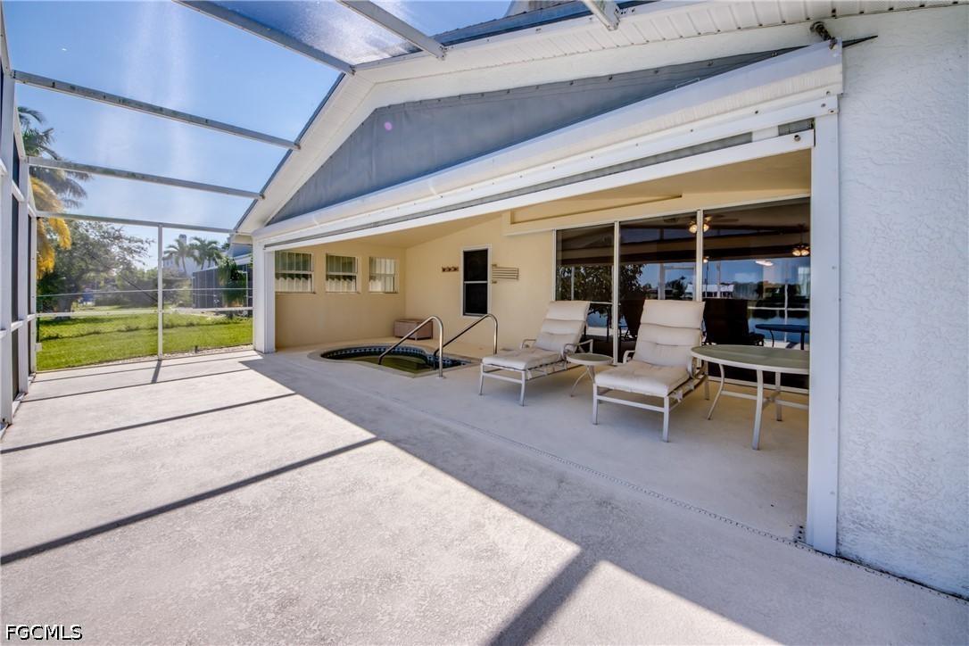 2 Bed Waterfront Home for Sale in Cape Coral, photo 35