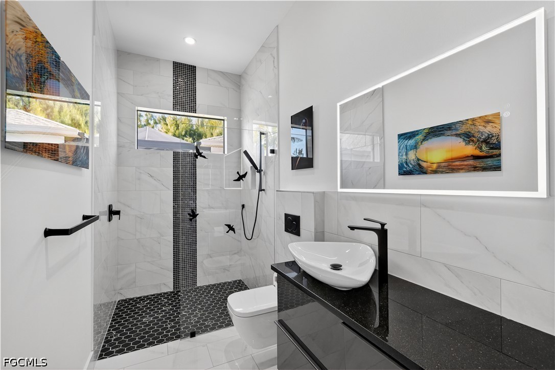 5 Bed Pool Home for Sale in Cape Coral, photo 35