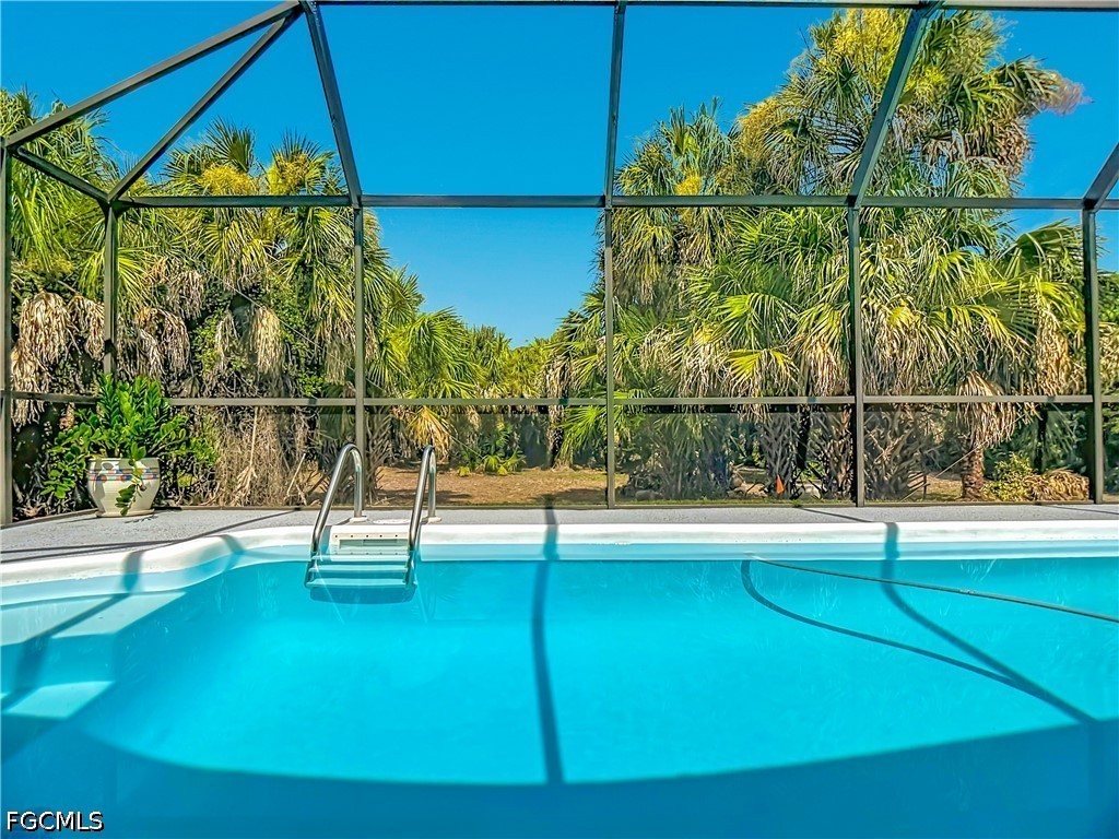 3 Bed Pool Home for Sale in Golden Gate Estates, photo 35