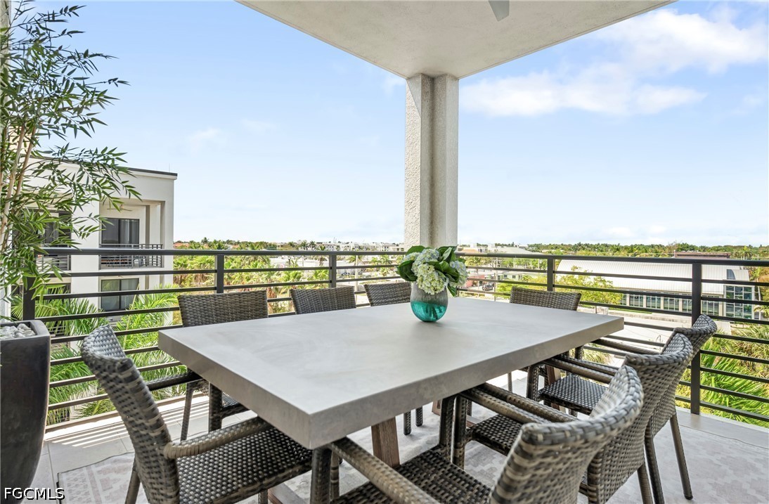 3 Bed Condominium for Sale in Naples, photo 35