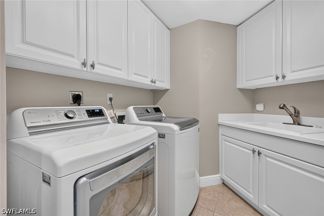3 Bed Waterfront Home for Sale in Cape Coral, photo 35