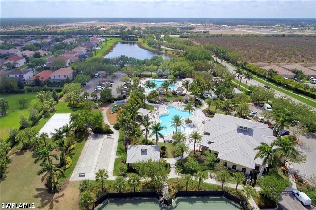 2 Bed Waterfront Home for Sale in Naples, photo 35