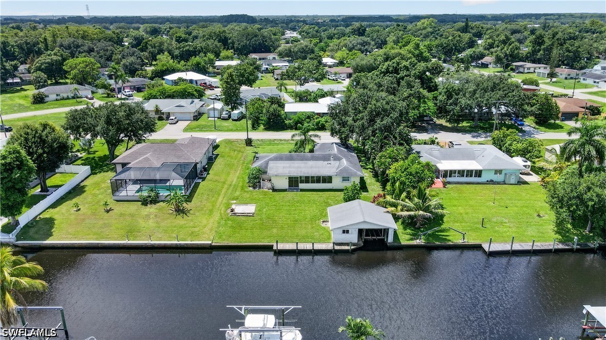 3 Bed Waterfront Home for Sale in Fort Myers, photo 35