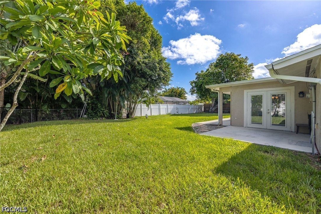 3 Bed SingleFamilyResidence for Sale in Caloosa View, photo 35