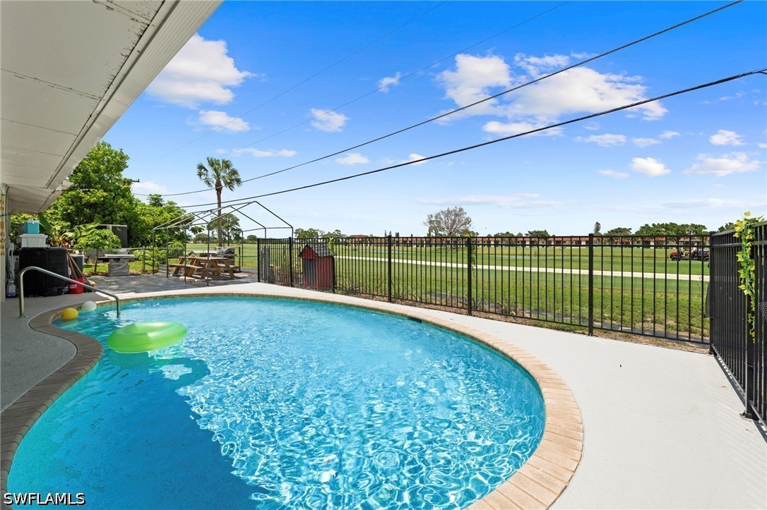 4 Bed Pool Home for Sale in Golden Gate City, photo 35