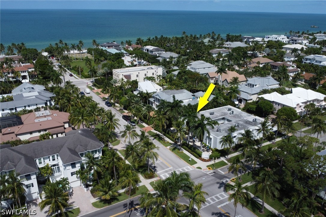 2 Bed Condominium for Sale in Naples, photo 35