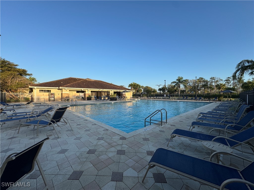 2 Bed Attached for Sale in Stoneybrook, FL — photo 36