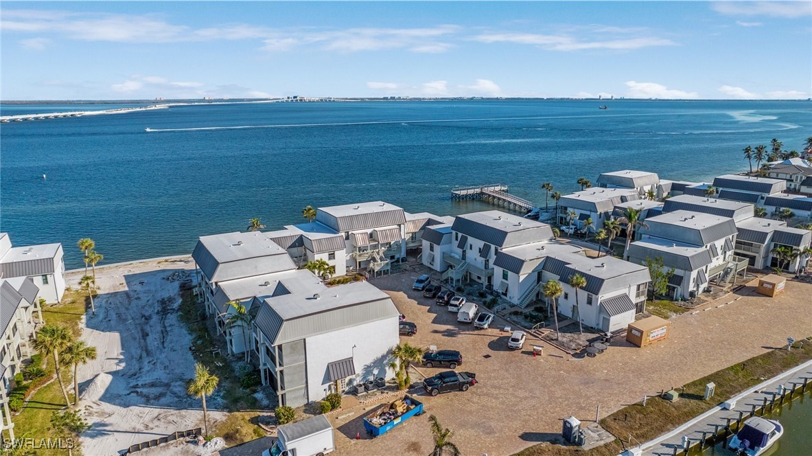 1 Bed Waterfront Home for Sale in Sanibel, photo 36