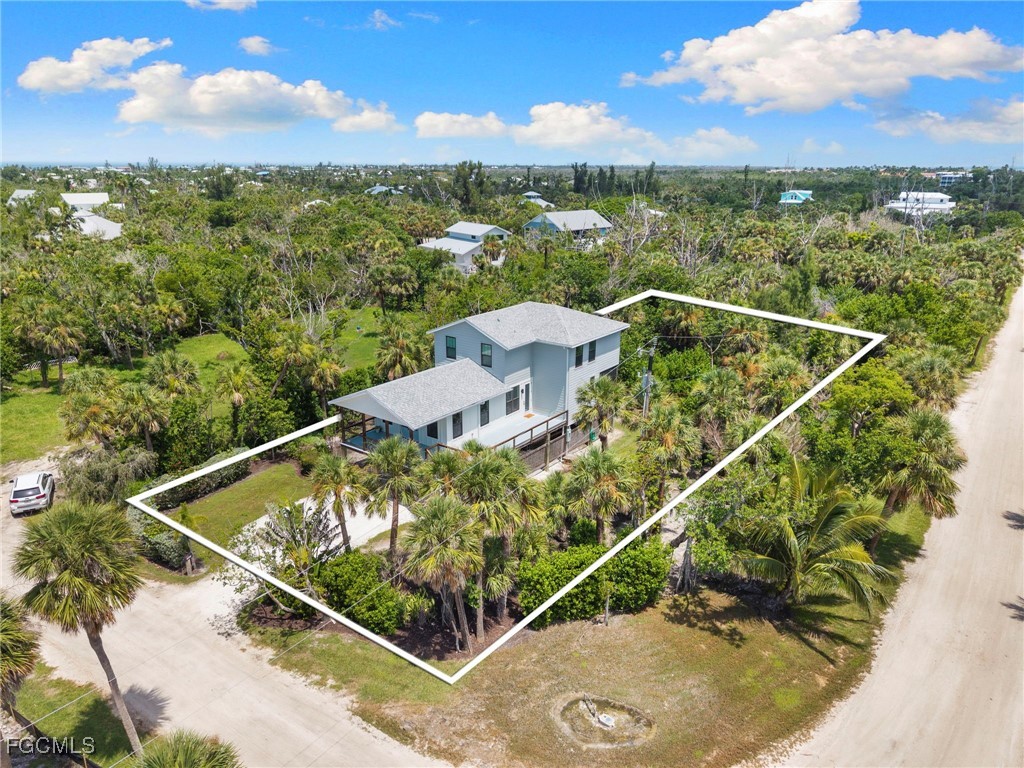 4 Bed SingleFamilyResidence for Sale in Los Colony, FL — photo 36
