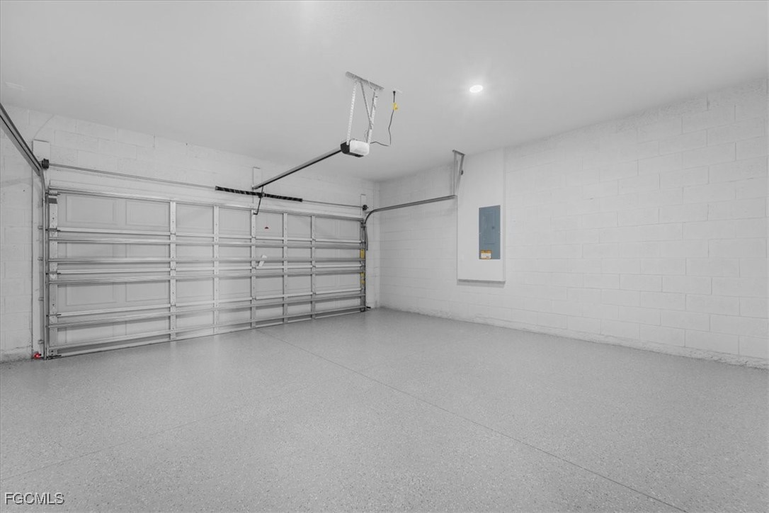 4 Bed SingleFamilyResidence for Sale in Sun N Lakes, photo 36