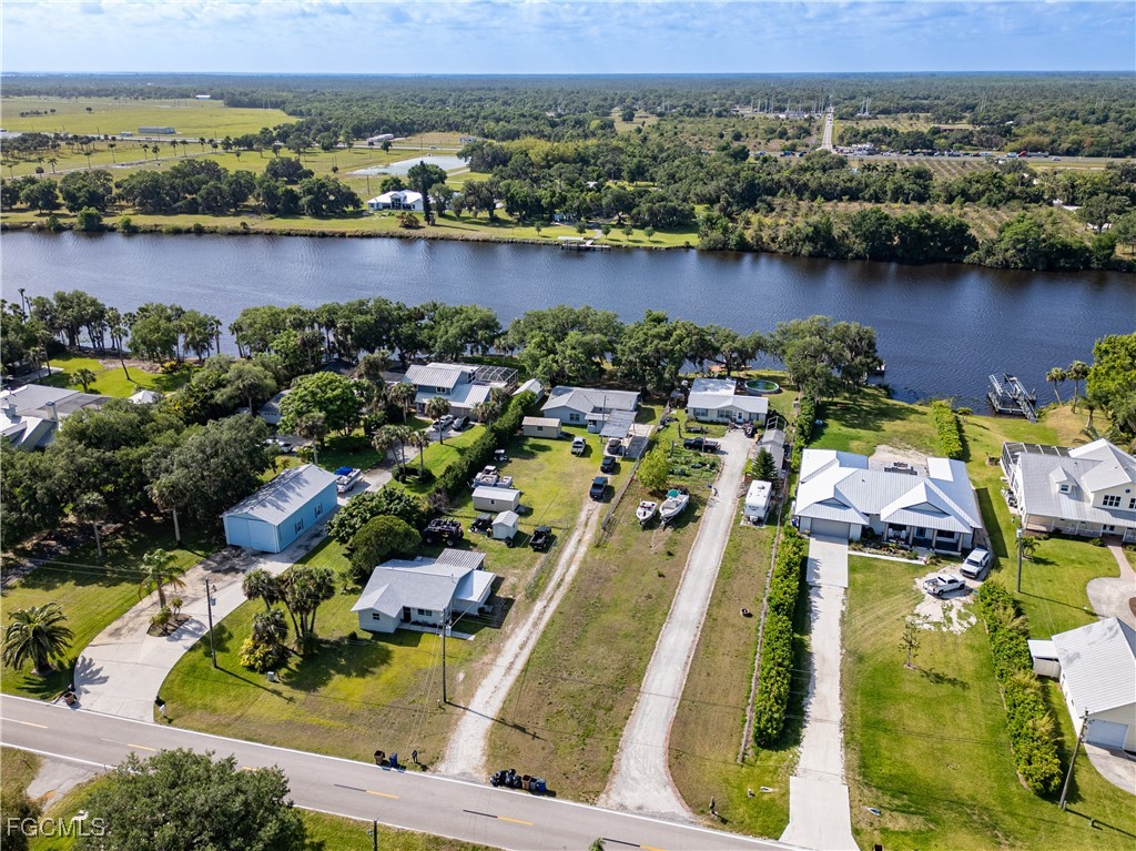 2 Bed Waterfront Home for Sale in Alva, FL, $300,000 — photo 36