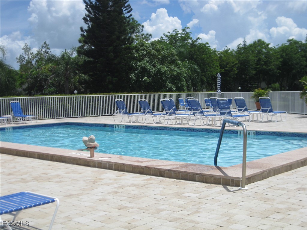 1 Bed Waterfront Home for Sale in Fort Myers, photo 36