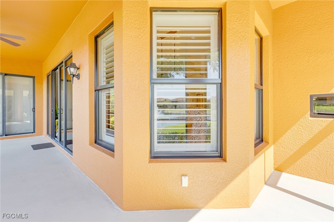 3 Bed Waterfront Home for Sale in Fort Myers, photo 36