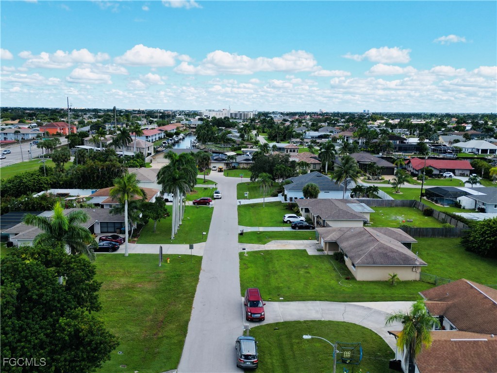 3 Bed SingleFamilyResidence for Sale in Cape Coral, FL — photo 36