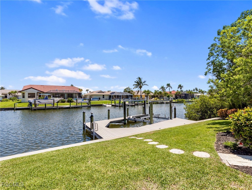 3 Bed Pool Home for Sale in Palm Acres, photo 36