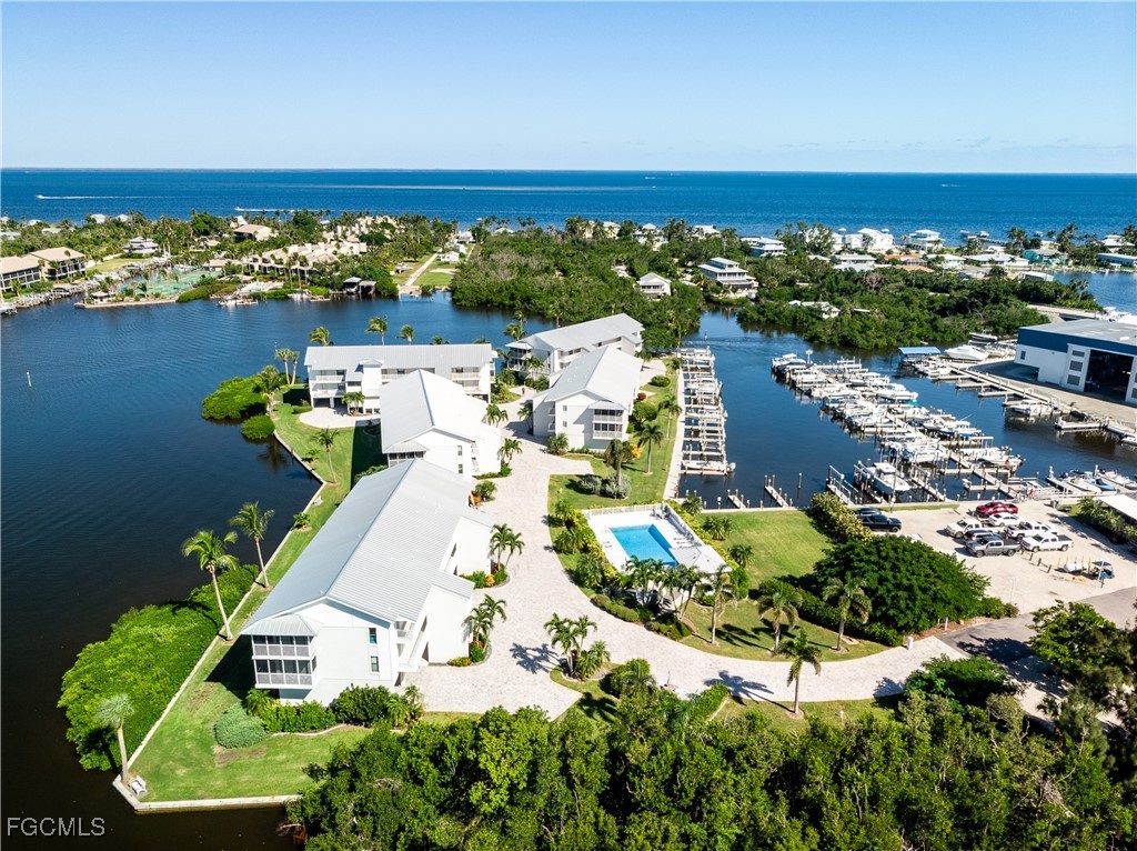 2 Bed Waterfront Home for Sale in Bokeelia, photo 36