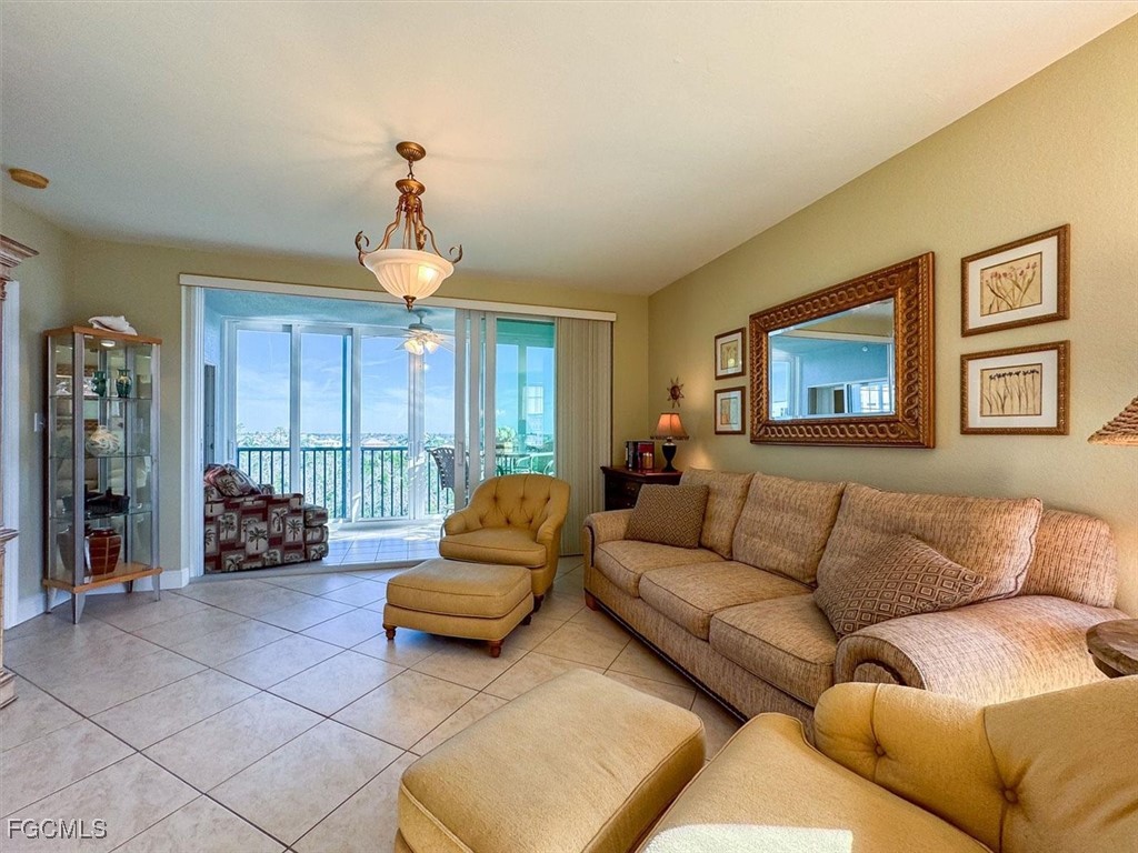 2 Bed Waterfront Home for Sale in Captains Bay South, FL — photo 36