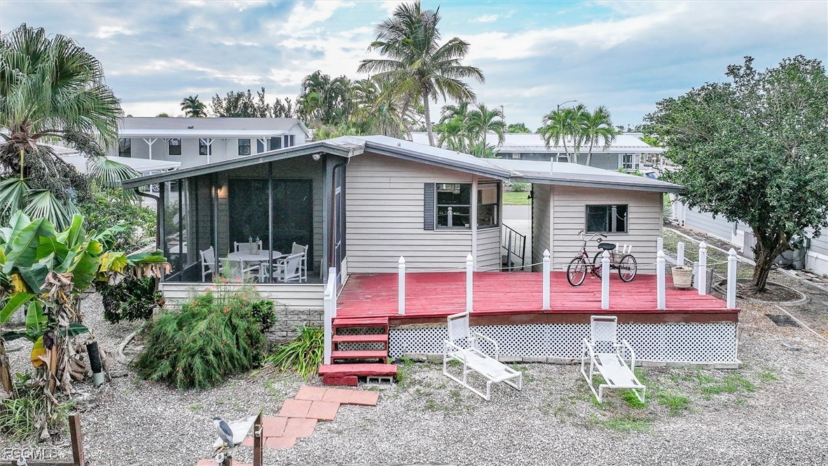 2 Bed Waterfront Home for Sale in Pine Island Cove, photo 36