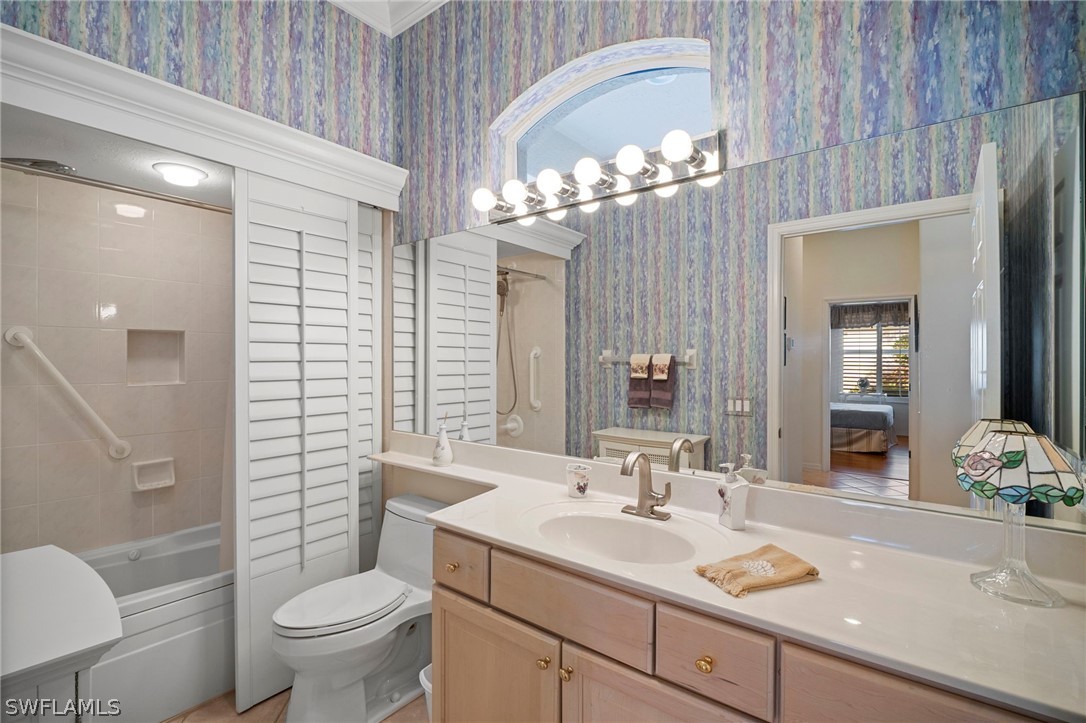 3 Bed SingleFamilyResidence for Sale in Naples, photo 36
