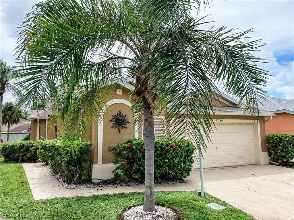 3 Bed SingleFamilyResidence for Sale in Estero, FL, $299,000 — photo 36