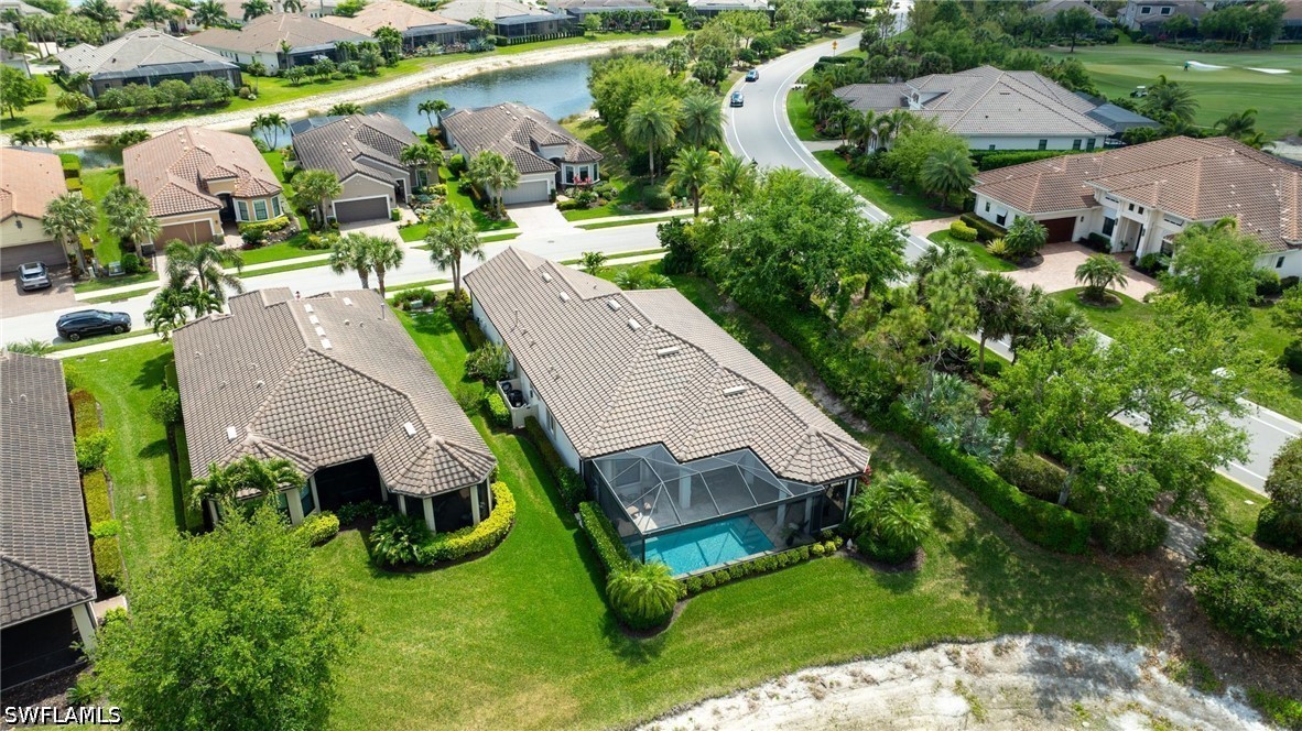 2 Bed Pool Home for Sale in Esplanade, photo 36