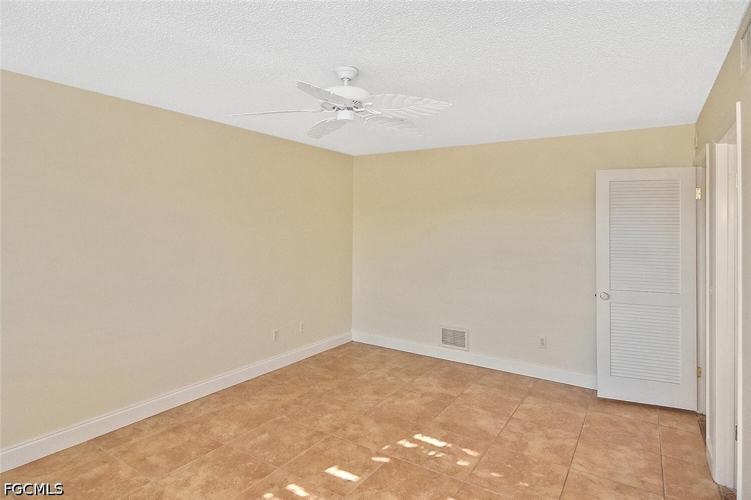 2 Bed Waterfront Home for Sale in Fort Myers, photo 36