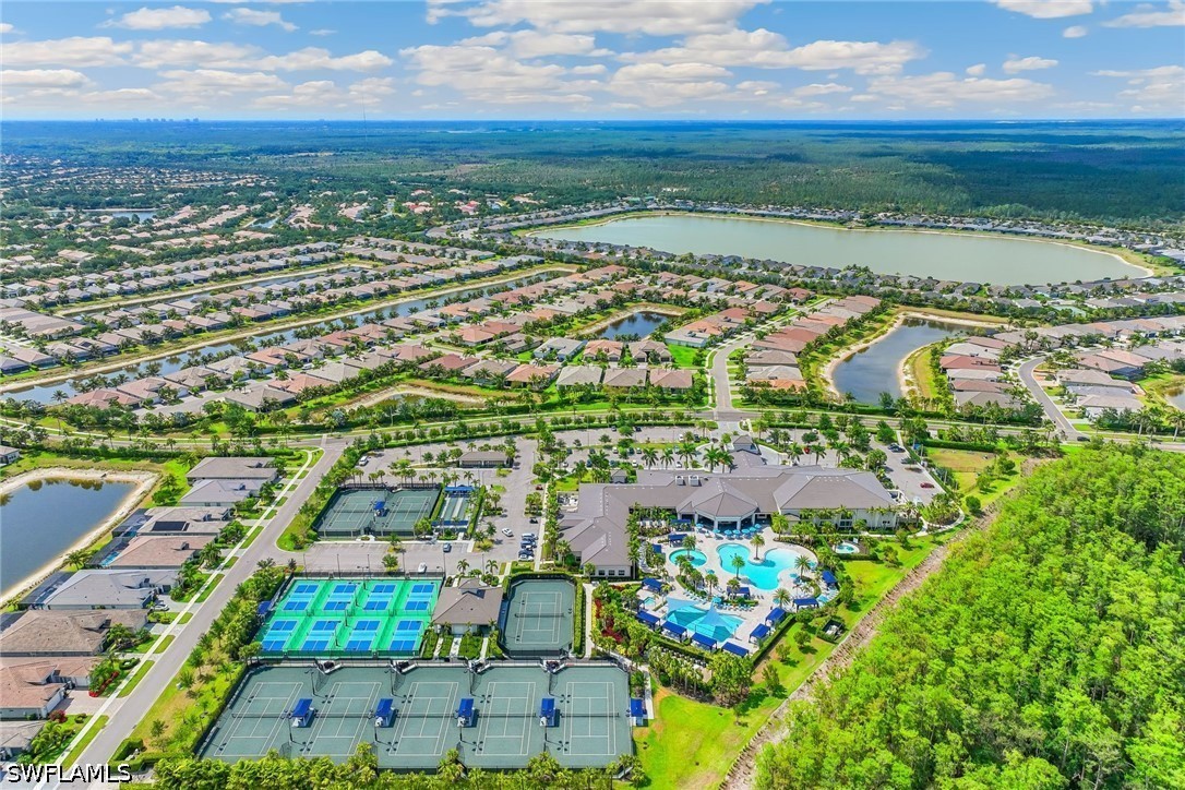 3 Bed Pool Home for Sale in Valencia Bonita, photo 36