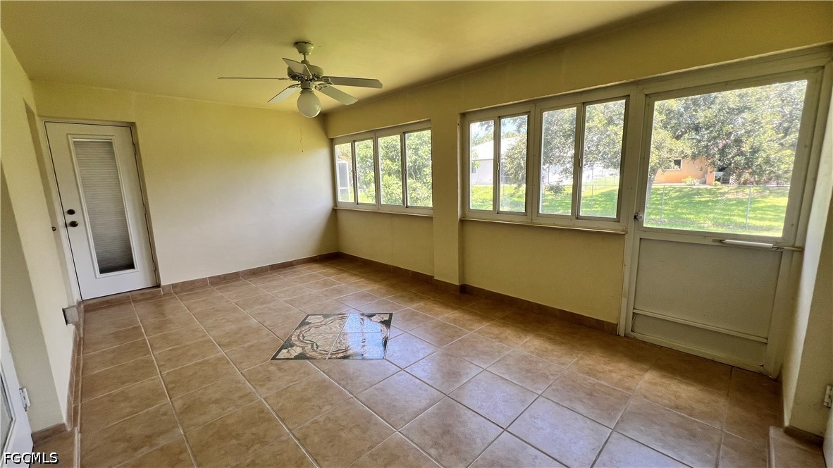 3 Bed SingleFamilyResidence for Sale in Lehigh Acres, photo 36