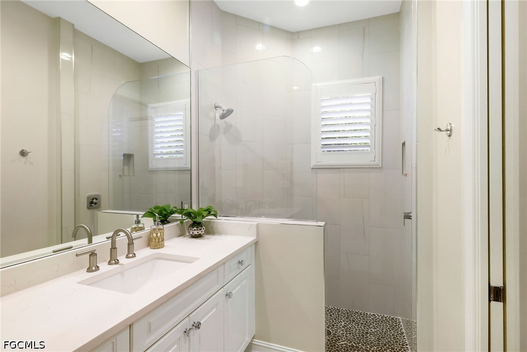 3 Bed Pool Home for Sale in Verona Lago, photo 36