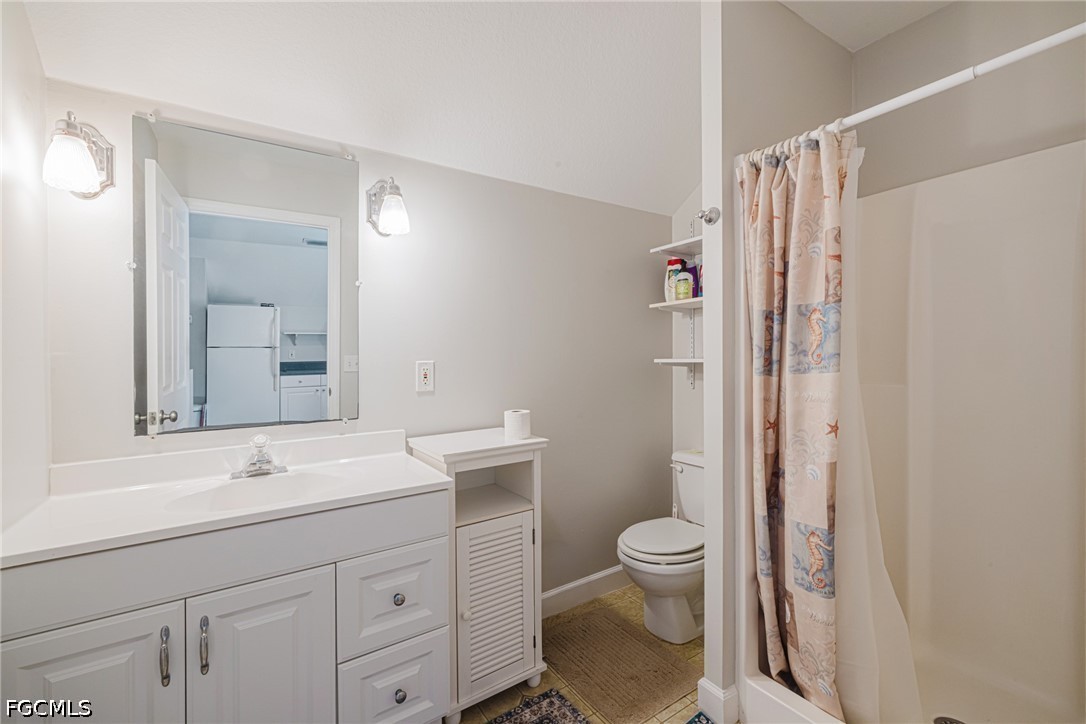 5 Bed Pool Home for Sale in Fort Myers, photo 36