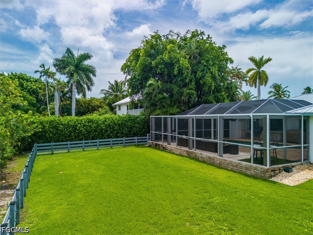 4 Bed Pool Home for Sale in Sanibel, FL, $1,375,000 — photo 36