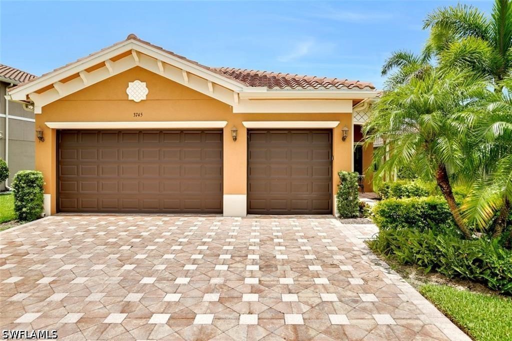 3 Bed Waterfront Home for Sale in Riverstone, photo 36