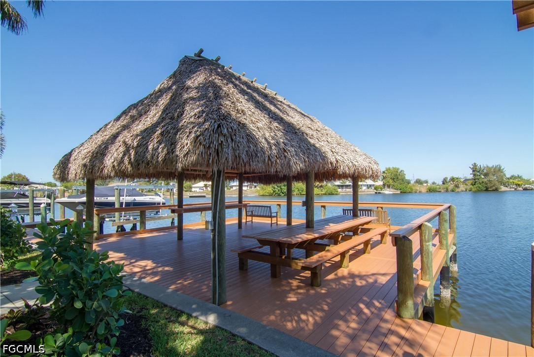 3 Bed Waterfront Home for Sale in Blue Water, FL, $519,900 — photo 36