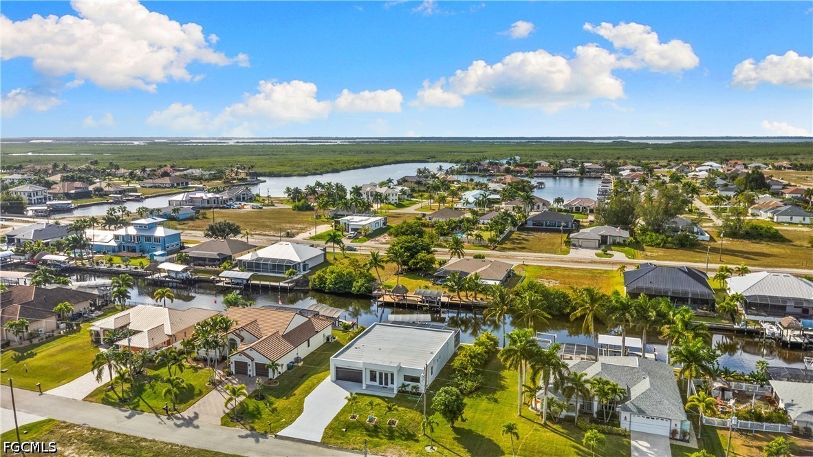 3 Bed Pool Home for Sale in Cape Coral, photo 36