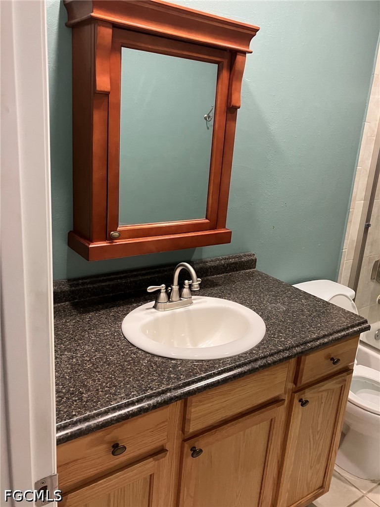 2 Bed Attached for Sale in Myerlee Circle Condo, FL, $1,900 — photo 36