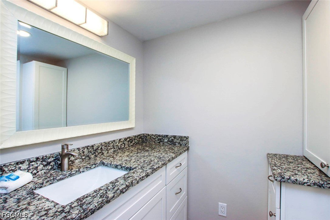 3 Bed Waterfront Home for Sale in Captiva, FL, $950,000 — photo 36