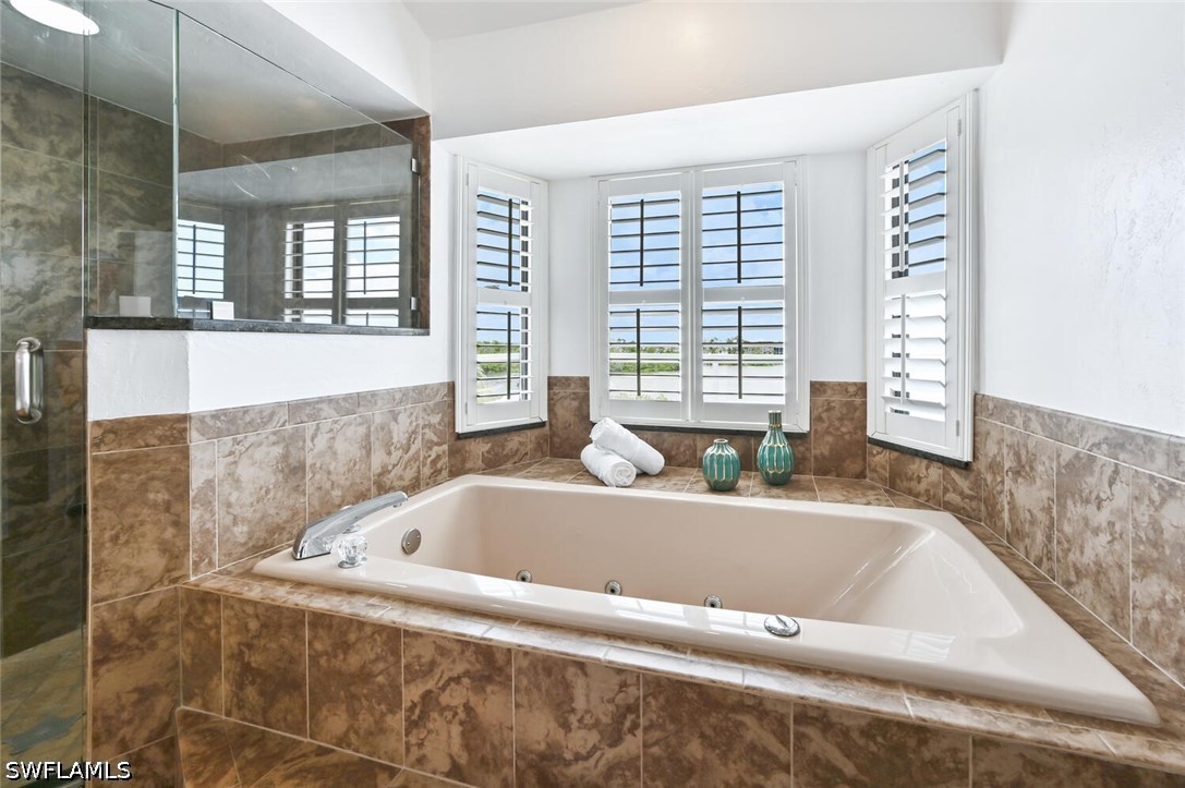 2 Bed Waterfront Home for Sale in Indian Bayou Subd, FL — photo 36