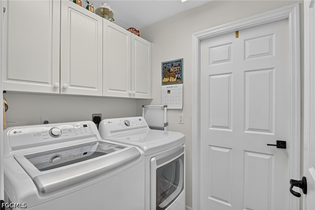 3 Bed SingleFamilyResidence for Sale in Cape Coral, FL — photo 36