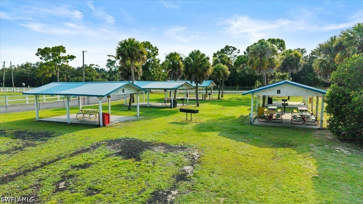 2 Bed SingleFamilyResidence for Sale in Clewiston, FL — photo 36