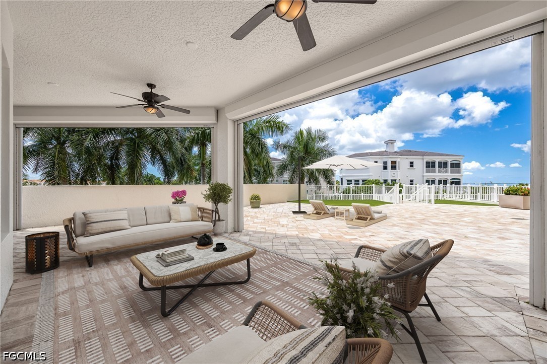 4 Bed Waterfront Home for Sale in Fort Myers, photo 36