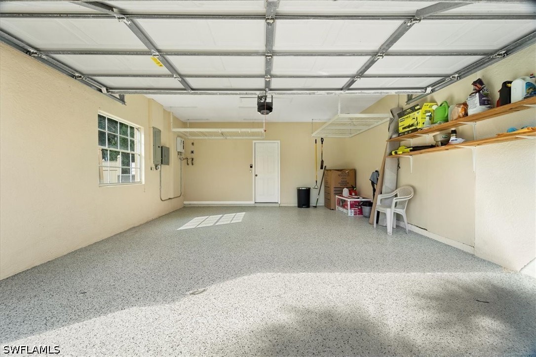 4 Bed SingleFamilyResidence for Sale in Eagle Pointe, FL — photo 36
