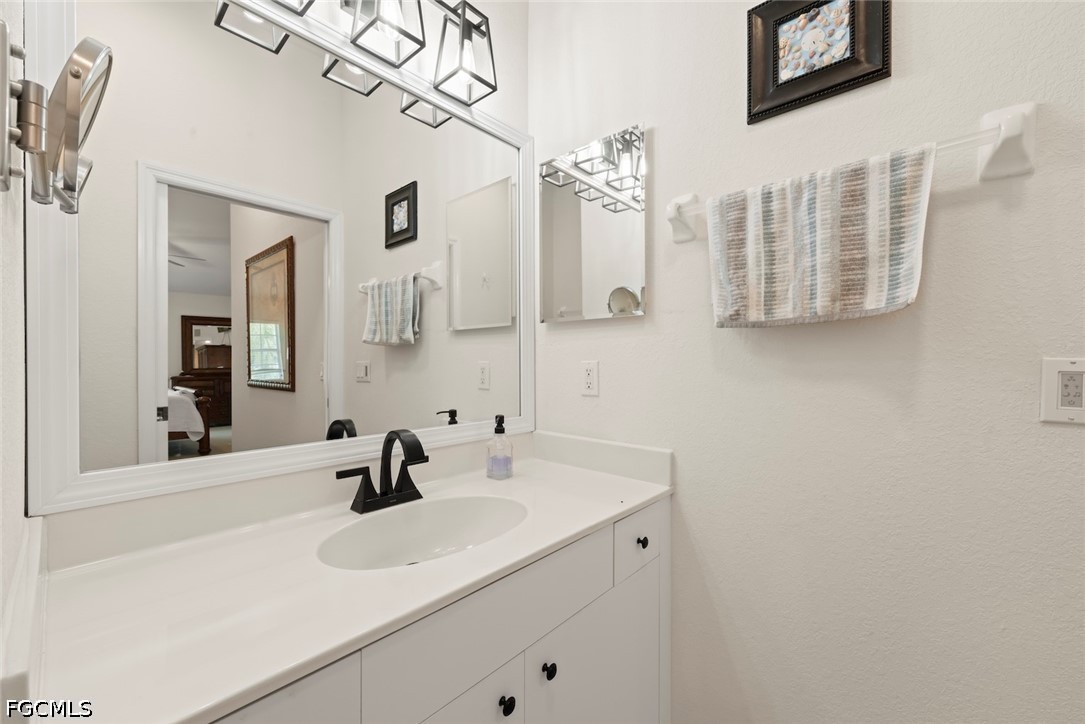3 Bed Pool Home for Sale in Kings Green, photo 36