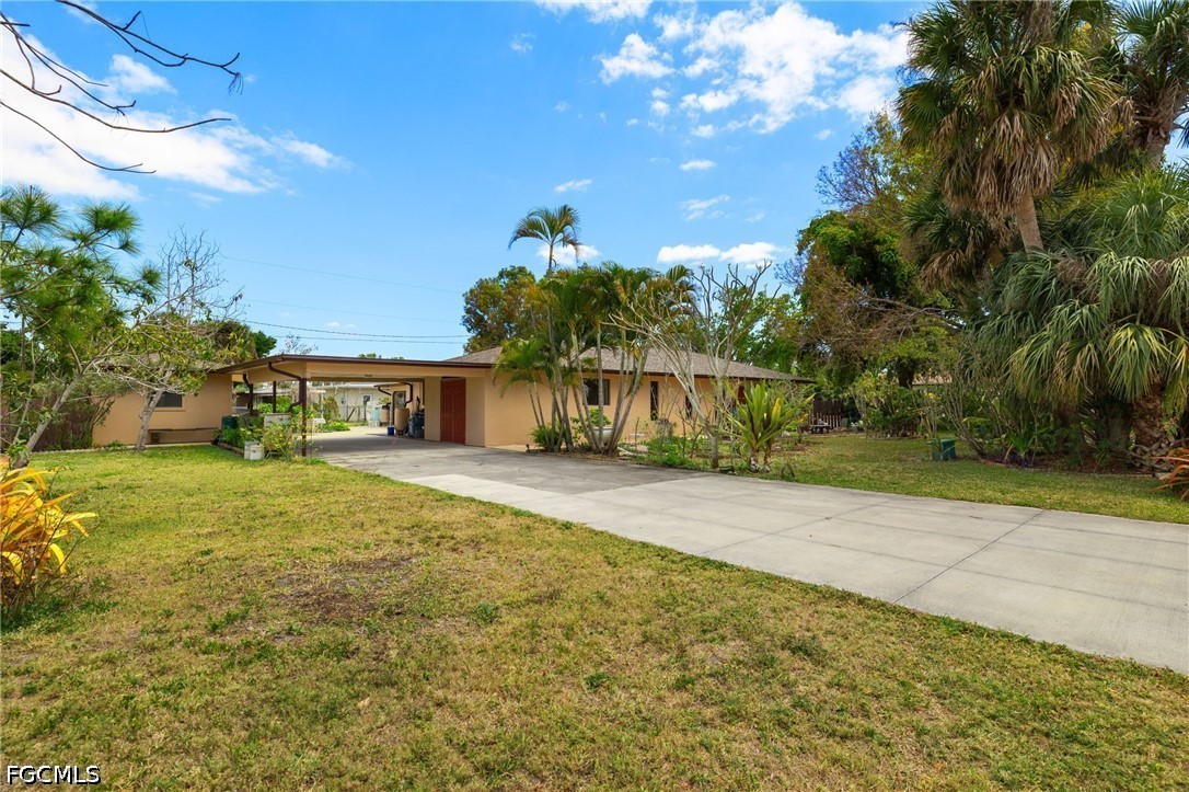 3 Bed SingleFamilyResidence for Sale in Fort Myers, photo 36