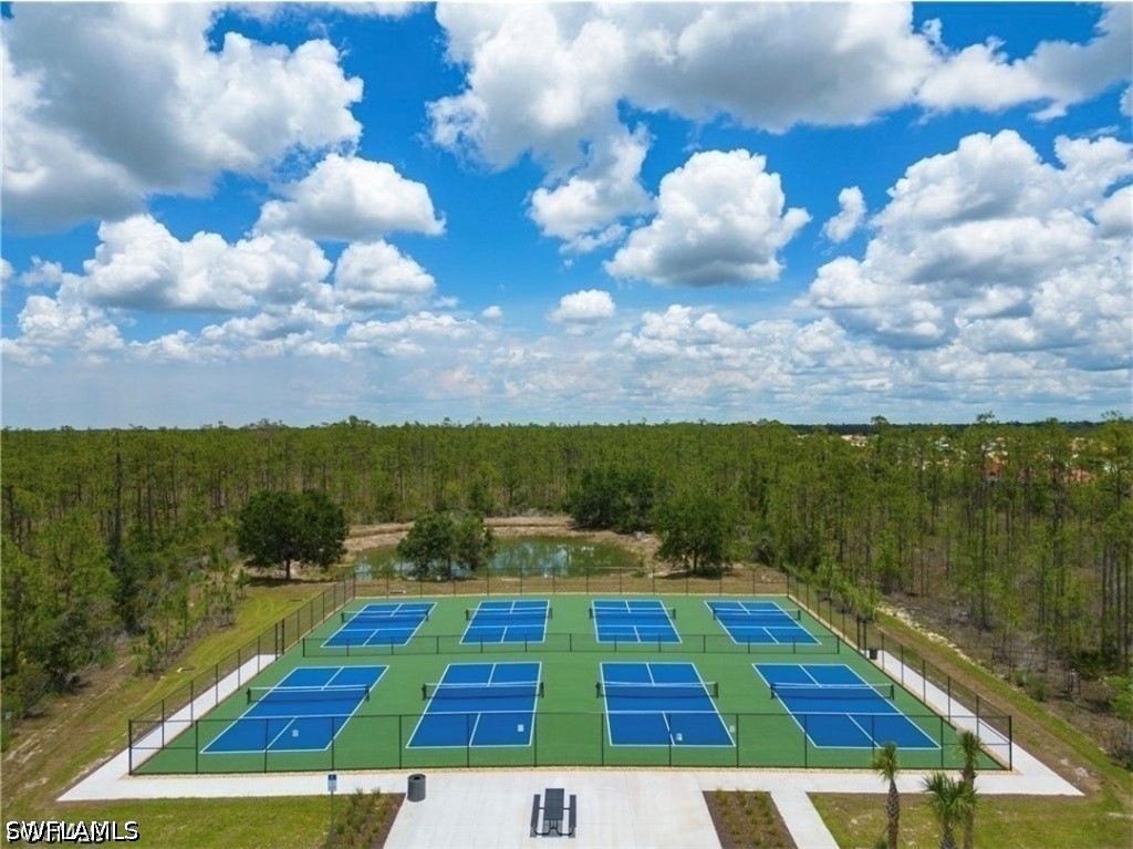 3 Bed SingleFamilyResidence for Sale in Magnolia Landing, FL — photo 36