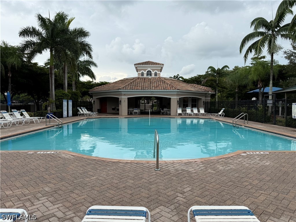 3 Bed Townhouse for Sale in Colonnade At Forum, FL, $289,000 — photo 36