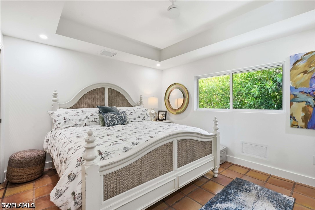 4 Bed Pool Home for Sale in Park Shore, photo 36