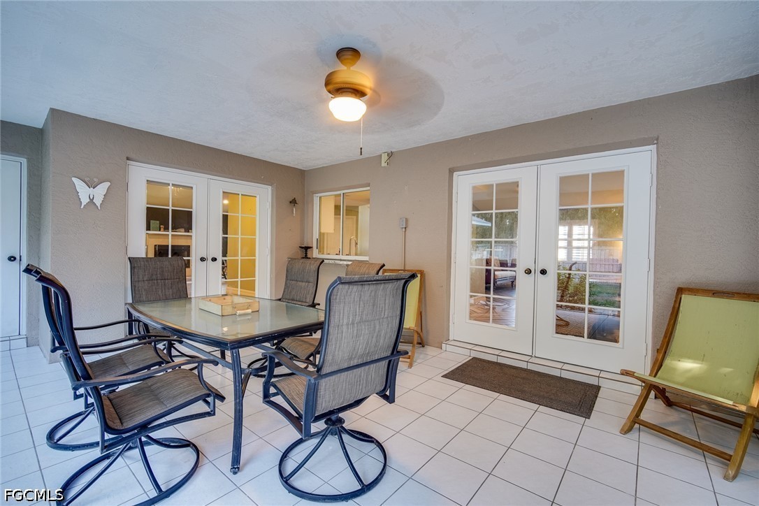3 Bed SingleFamilyResidence for Sale in Banyan Cove, FL — photo 36
